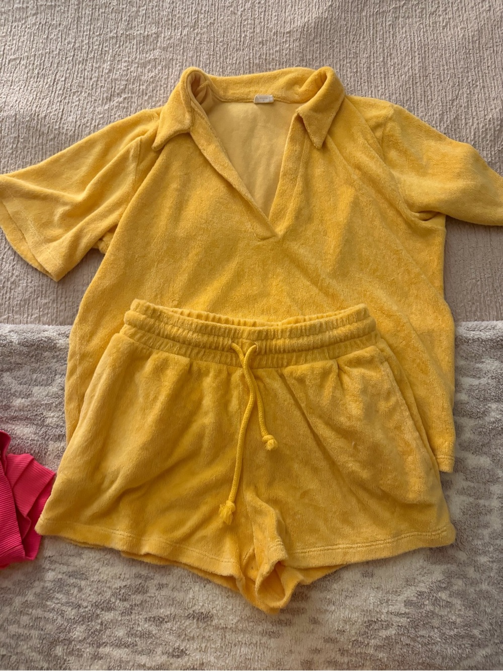 Wilfred Free popsicle T-Shirt set in playful Apricot size medium SOLD OUT